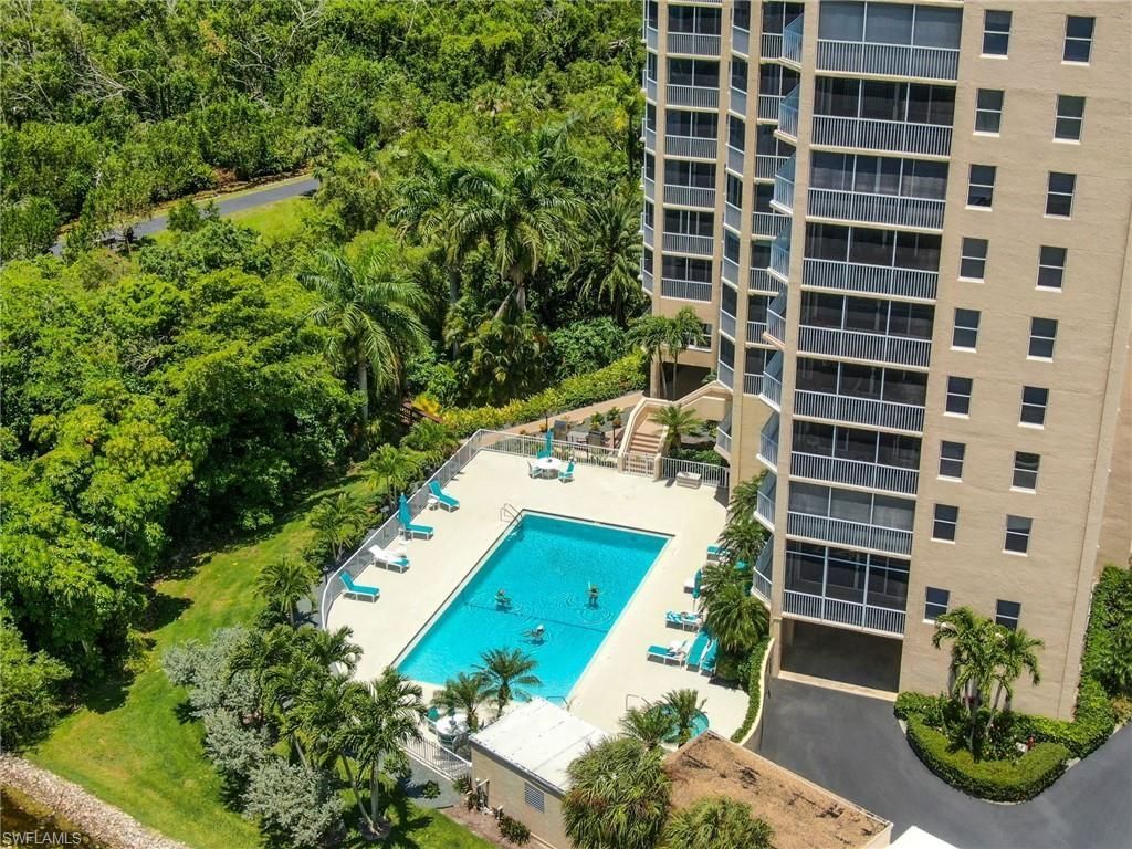 5550 Heron Point Dr , Unit 402, Naples, FL 34108 Photo