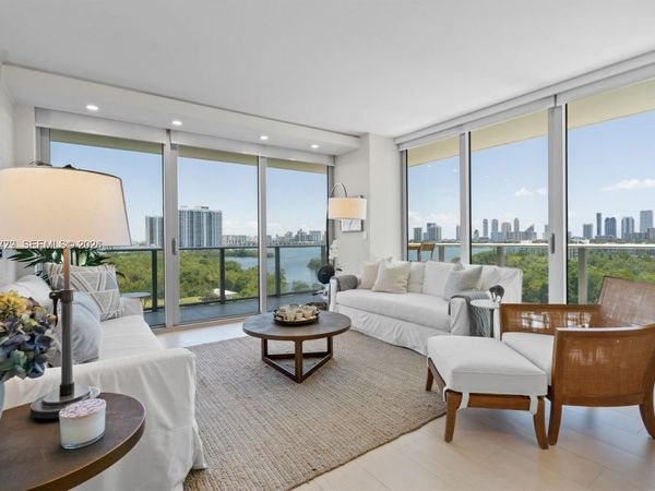 16385 Biscayne Blvd , Unit 807, North Miami Beach, FL 33160