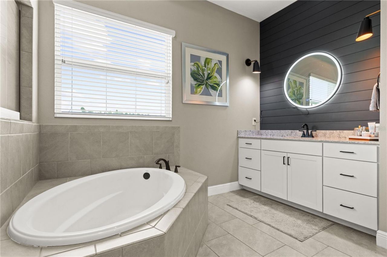 4768 Sacra Court, Sarasota, FL 34240 Photo