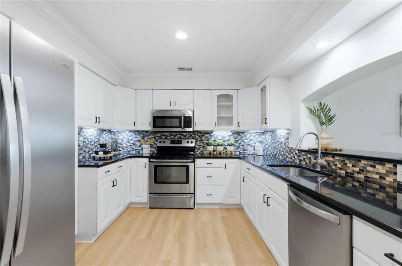 7313 Starfish Drive , Sarasota, FL 34231 Photo