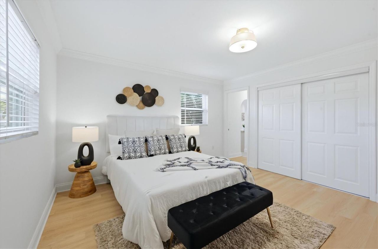 7313 Starfish Drive , Sarasota, FL 34231 Photo