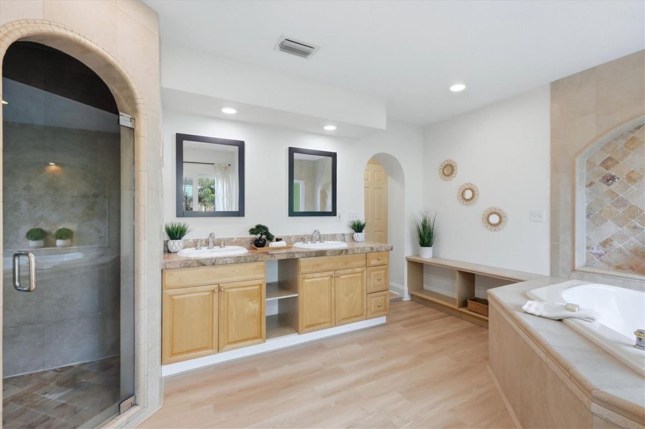 7313 Starfish Drive , Sarasota, FL 34231 Photo
