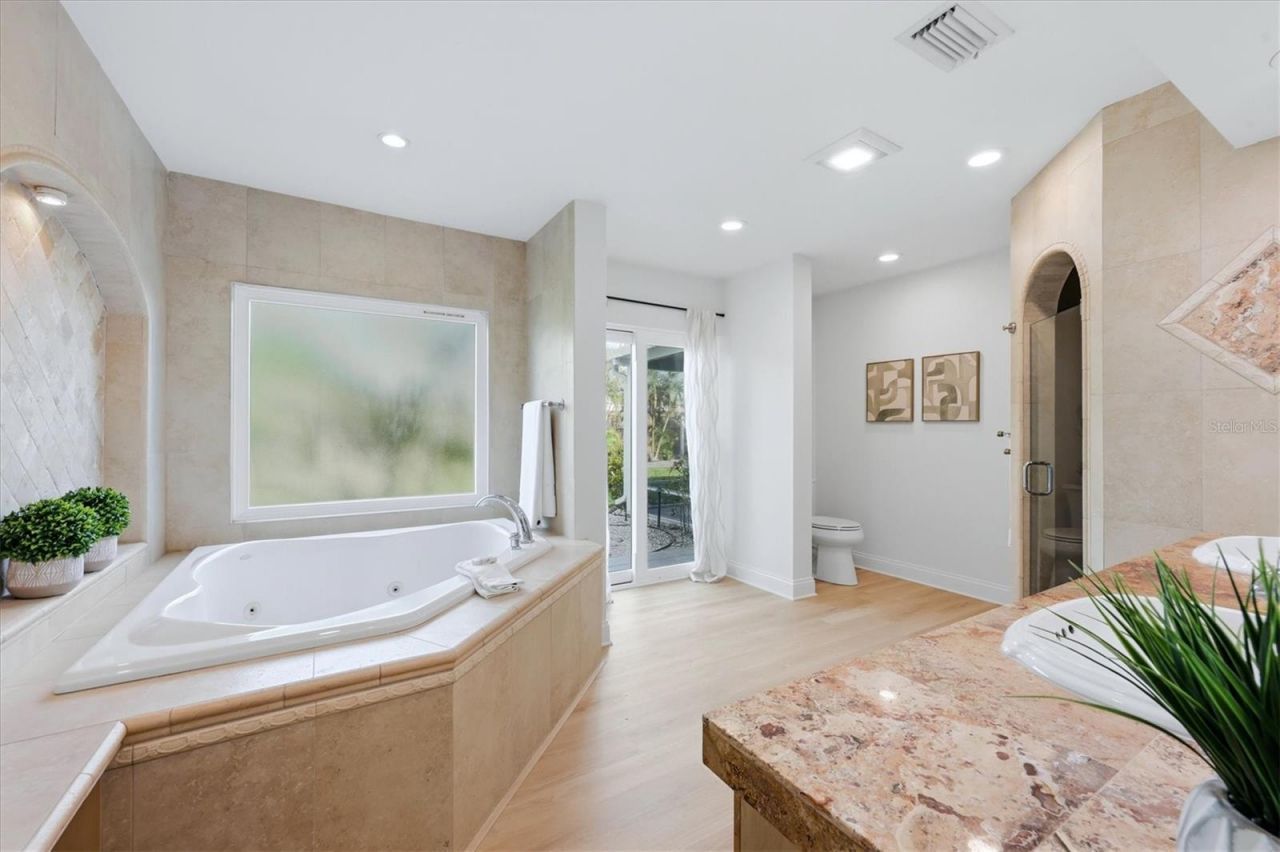 7313 Starfish Drive , Sarasota, FL 34231 Photo