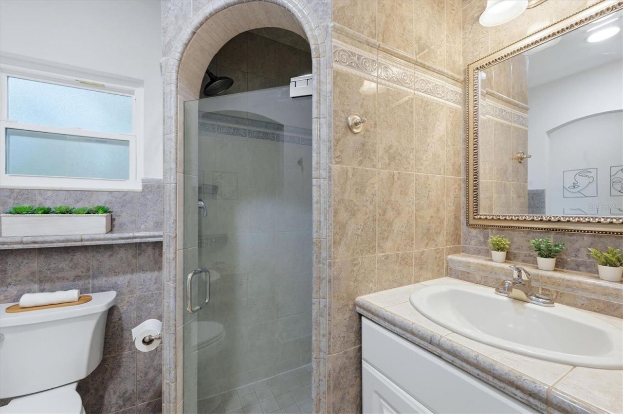 7313 Starfish Drive , Sarasota, FL 34231 Photo