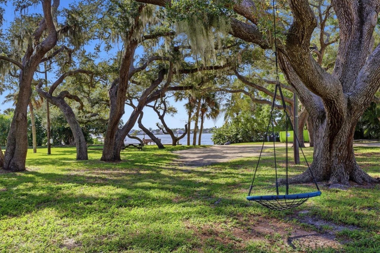 7313 Starfish Drive , Sarasota, FL 34231 Photo