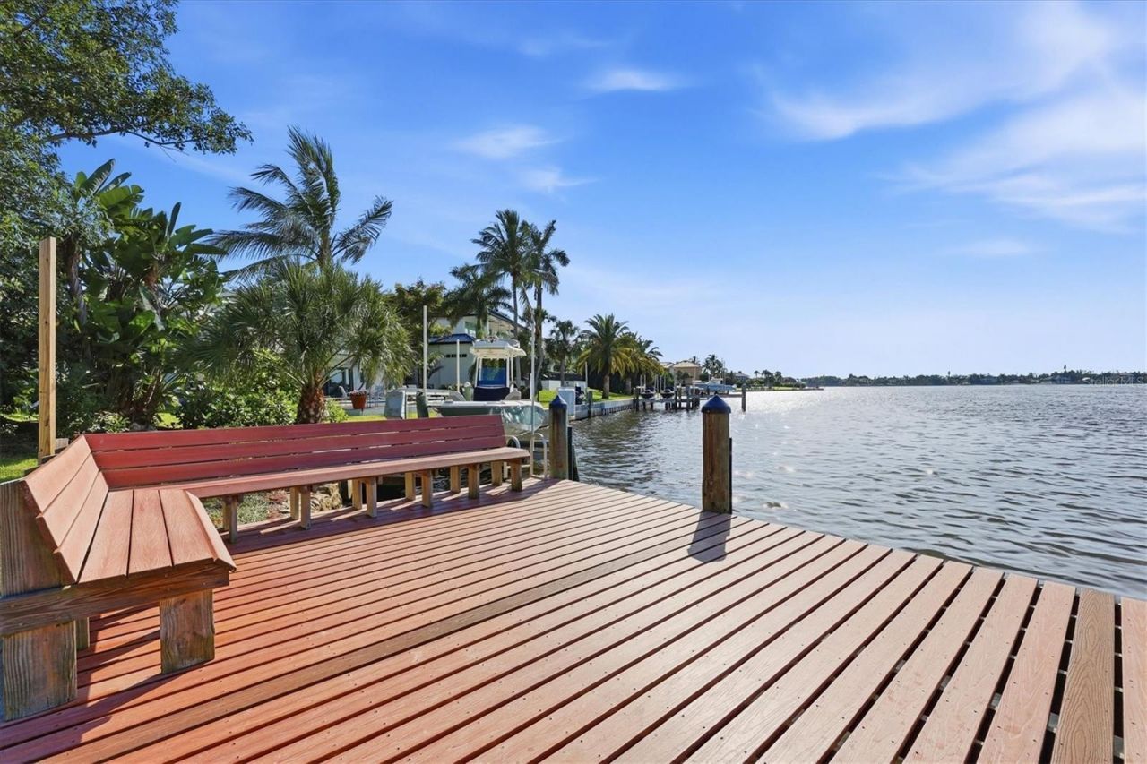 7313 Starfish Drive , Sarasota, FL 34231 Photo