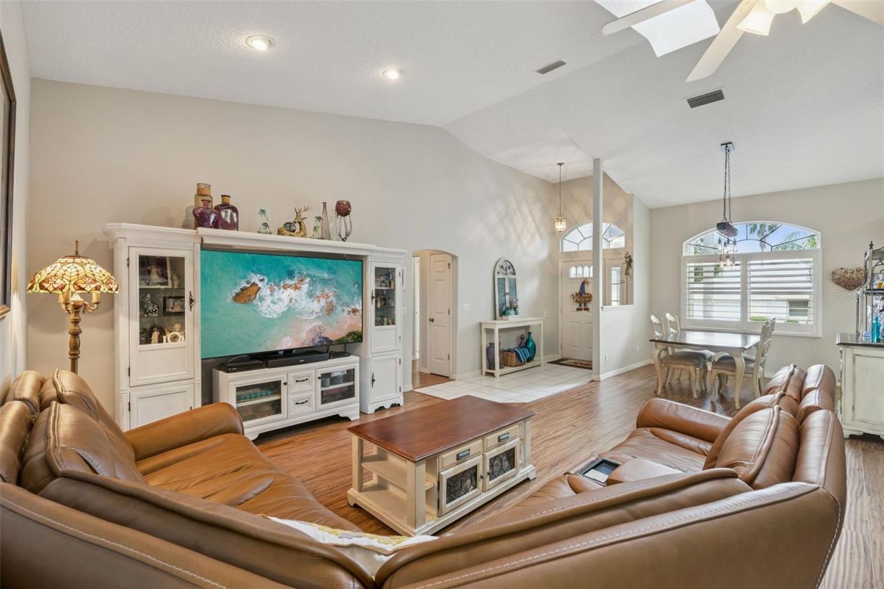 21113 Edinborough Place , Leesburg, FL 34748 Photo
