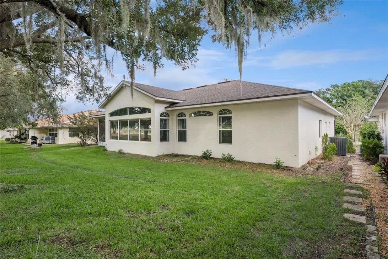 21113 Edinborough Place , Leesburg, FL 34748 Photo