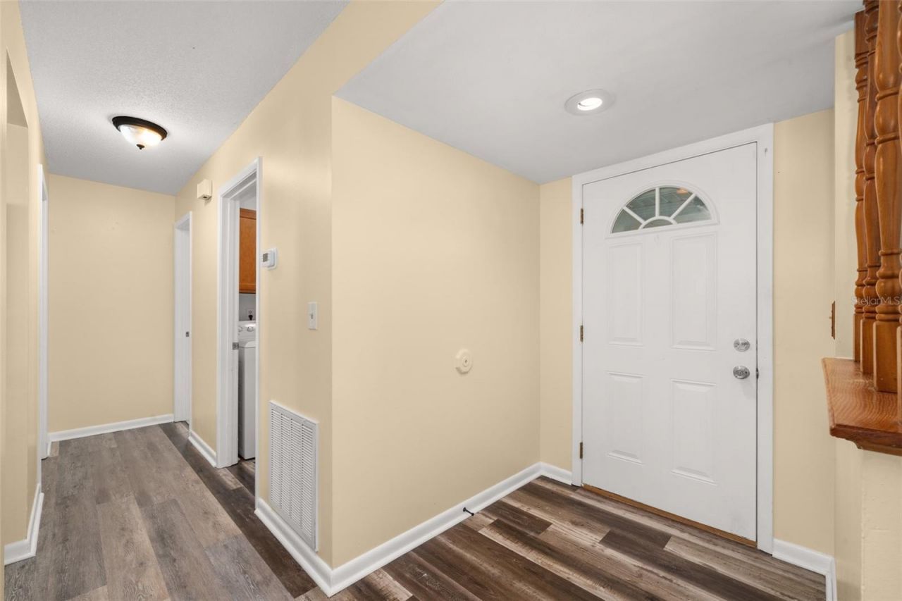 302 Lotus Avenue , Sebring, FL 33872 Photo