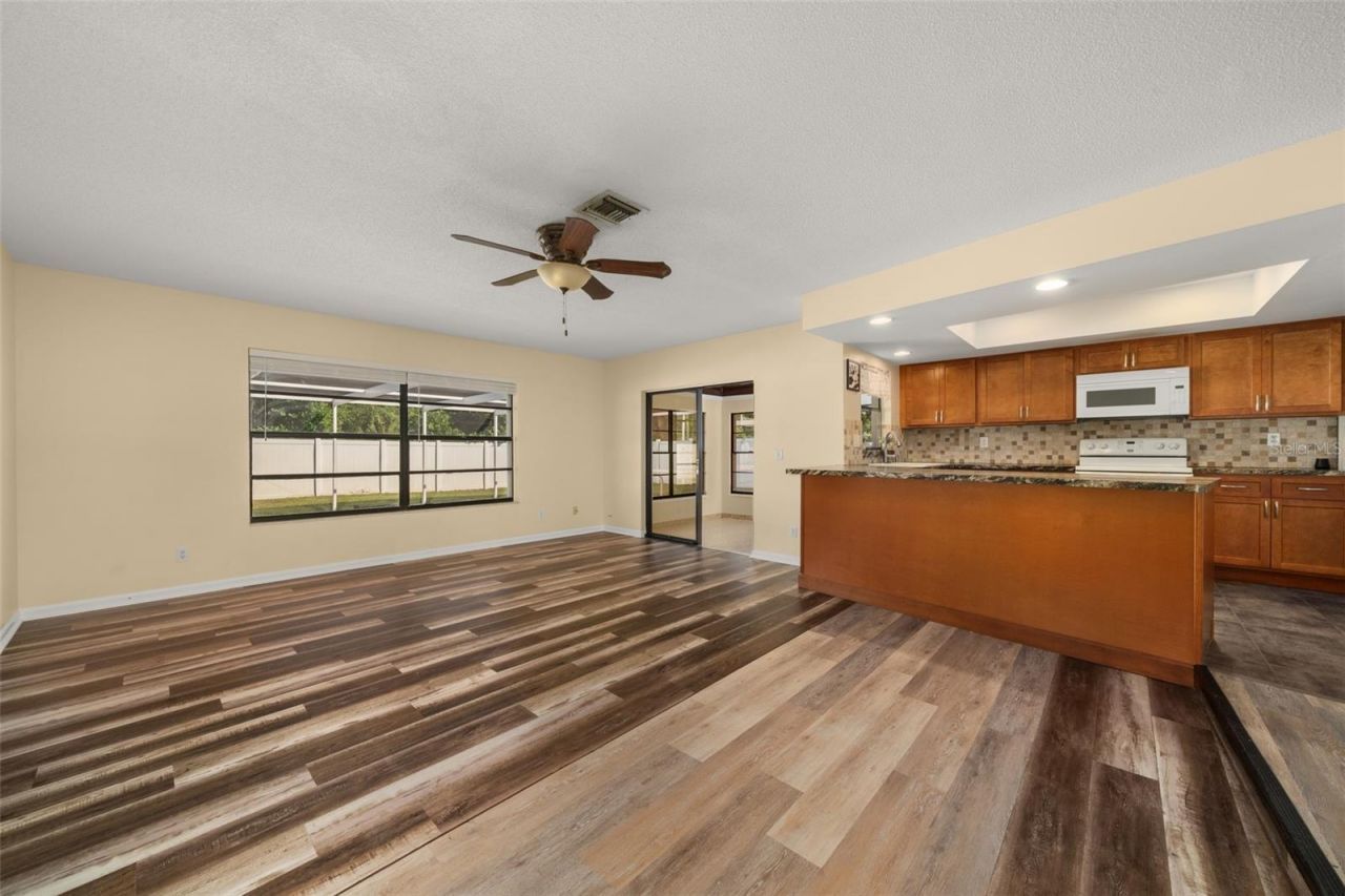 302 Lotus Avenue , Sebring, FL 33872 Photo