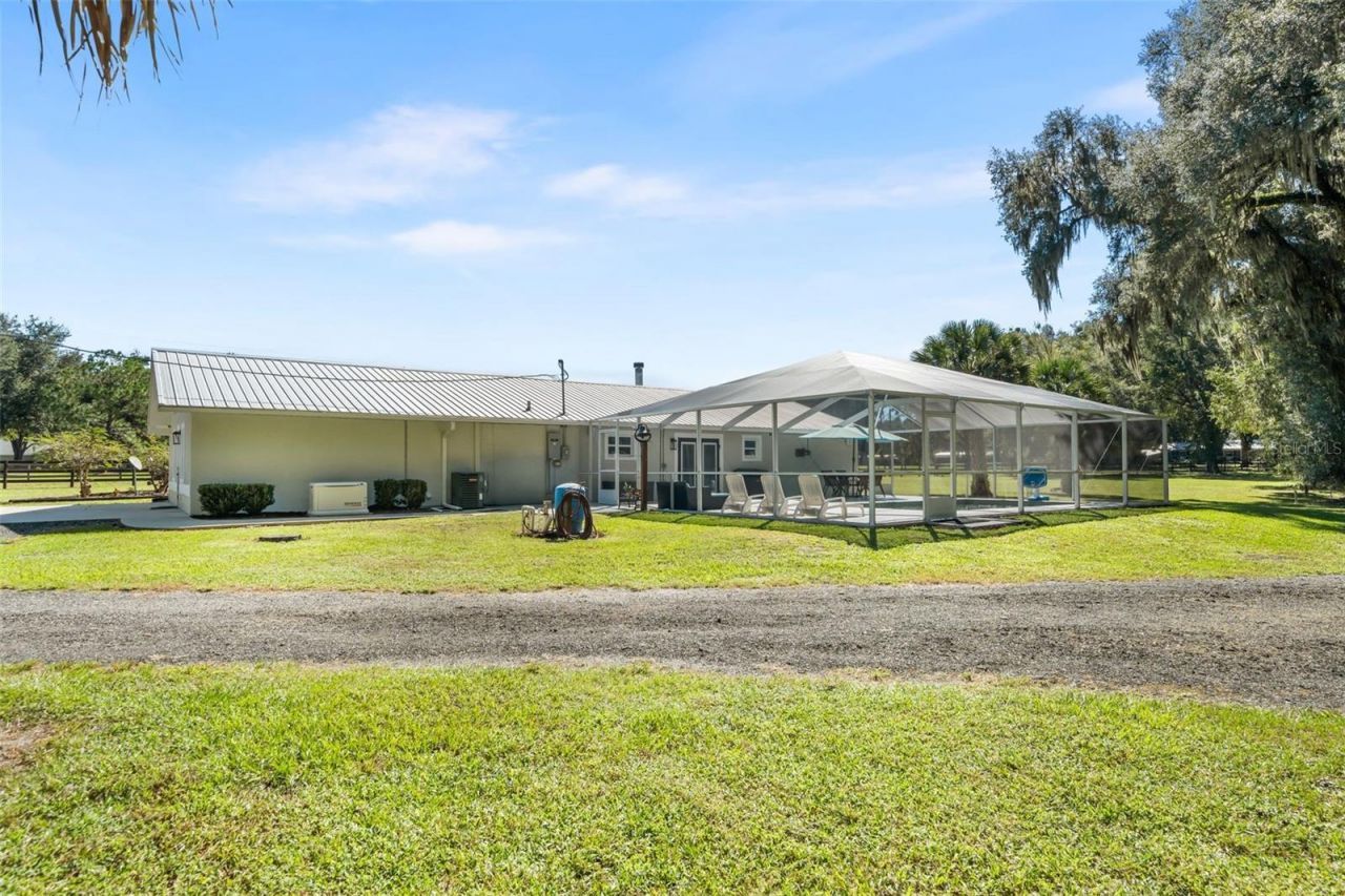 13680 NE 38th Avenue , Anthony, FL 32617 Photo