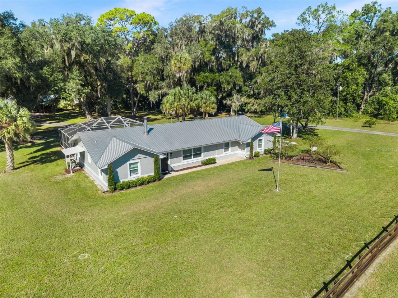 13680 NE 38th Avenue , Anthony, FL 32617 Photo