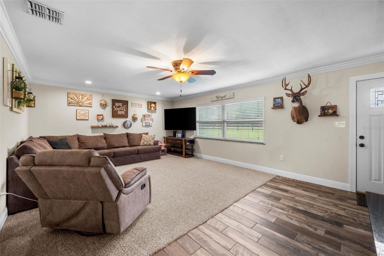 13680 NE 38th Avenue , Anthony, FL 32617 Photo