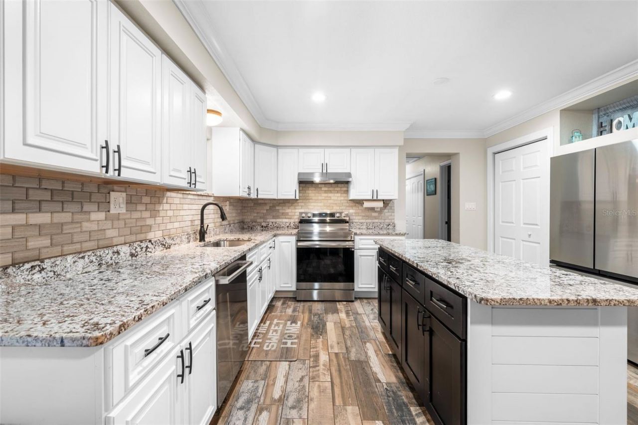 13680 NE 38th Avenue , Anthony, FL 32617 Photo