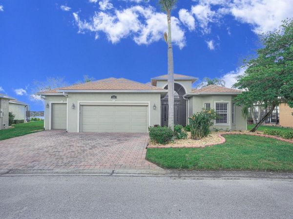 5385 HOGAN LANE , WINTER HAVEN, FL 33884