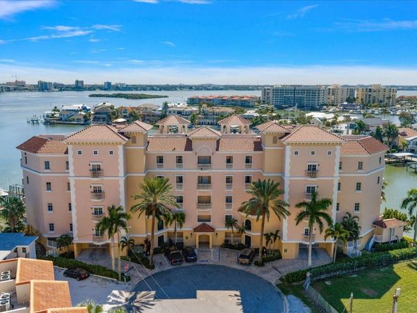 205 BRIGHTWATER DRIVE, Unit 401, CLEARWATER BEACH, FL 33767