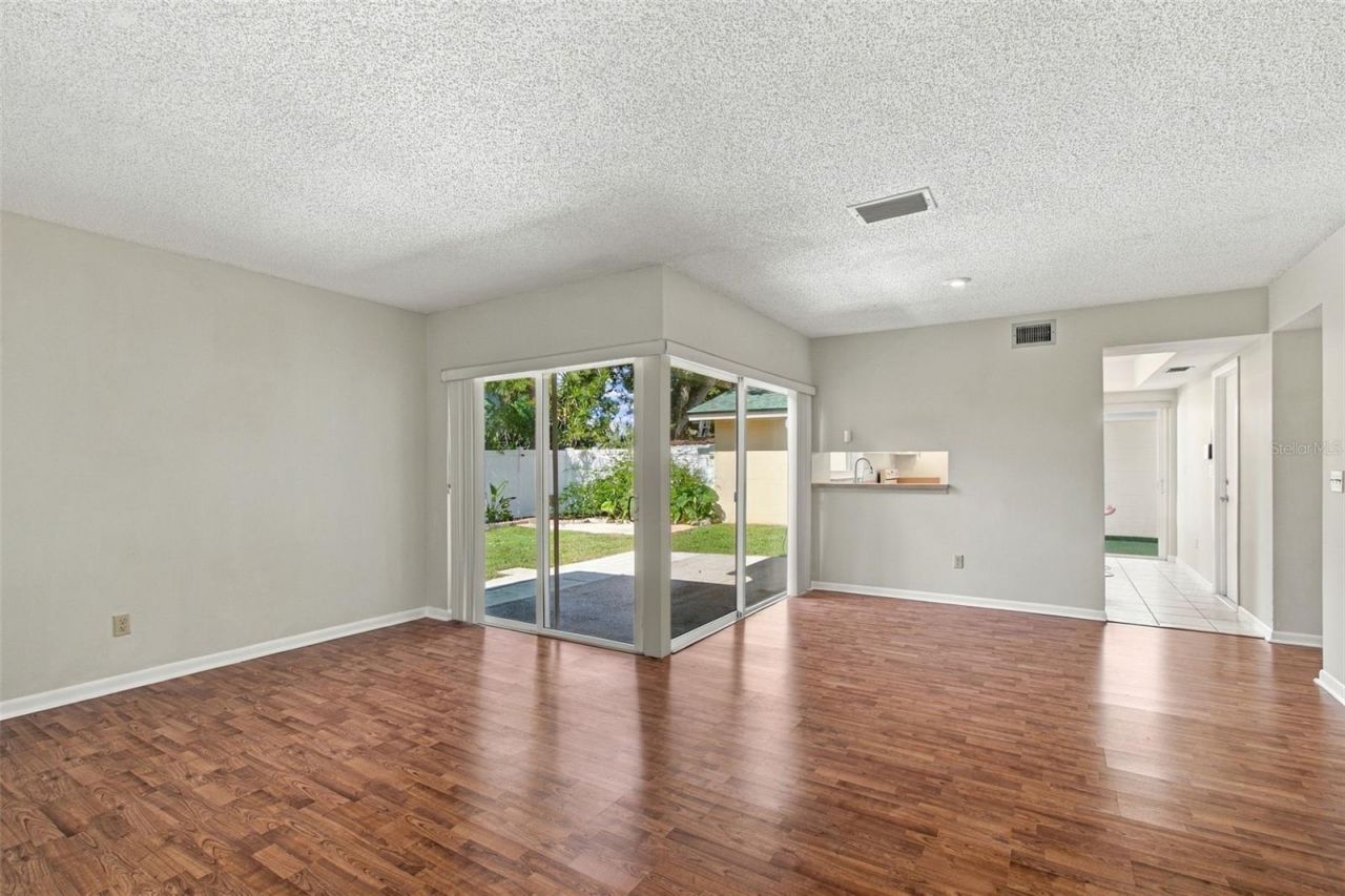 4830 Grove Point Drive , Tampa, FL 33624 Photo