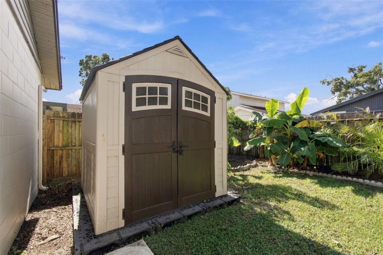 4830 Grove Point Drive , Tampa, FL 33624 Photo
