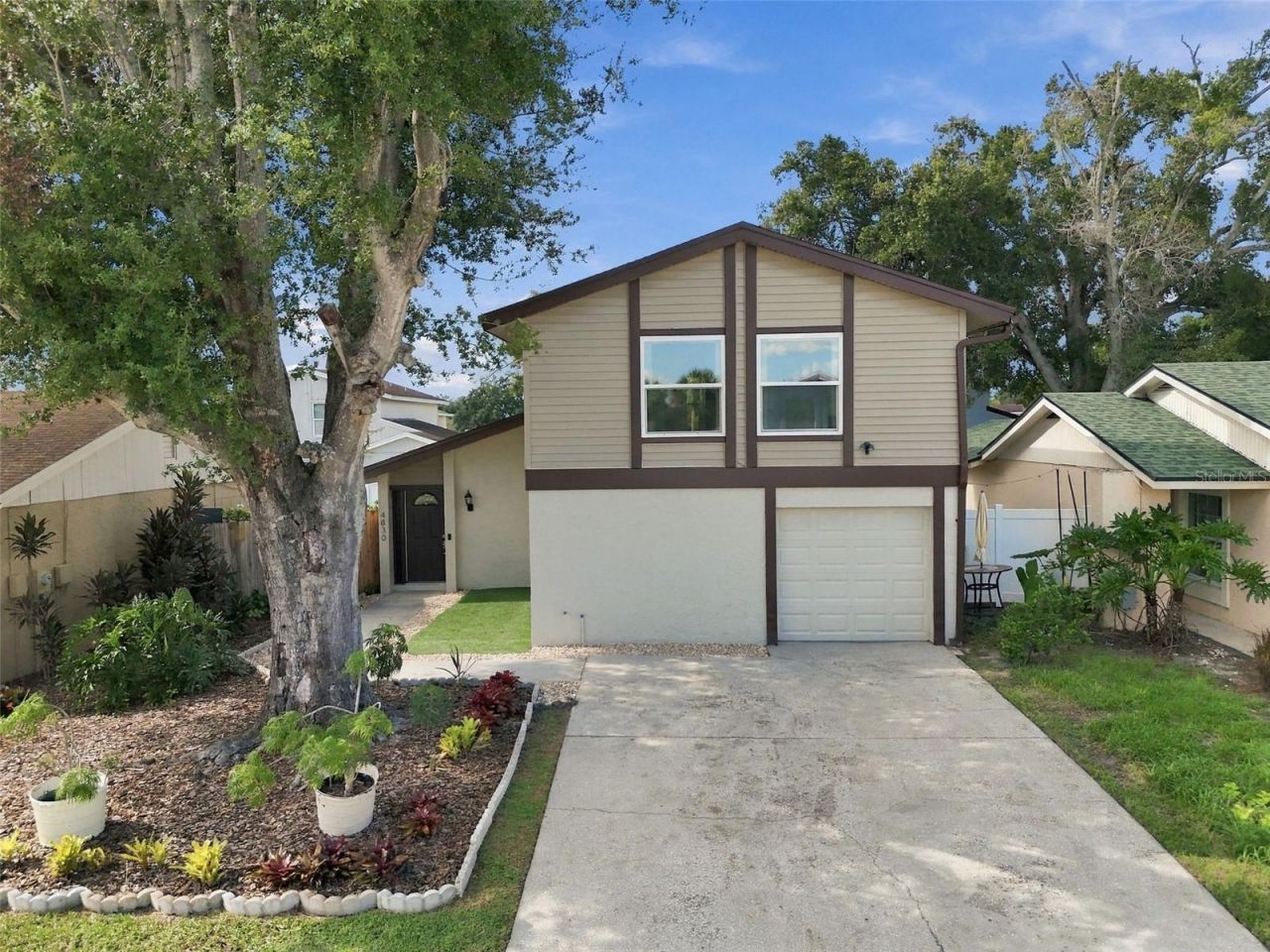 4830 Grove Point Drive , Tampa, FL 33624 Photo
