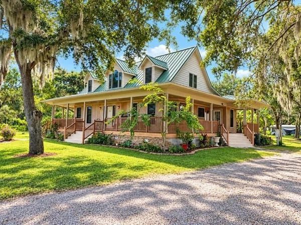 216 CASTILLO ROAD , RUSKIN, FL 33570