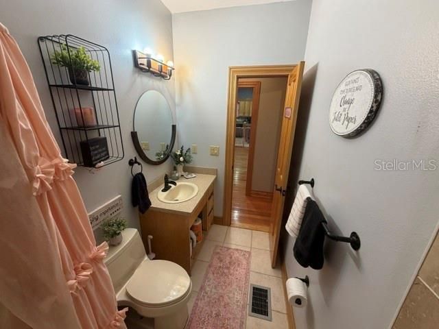 216 Castillo Road, Ruskin, FL 33570 Photo
