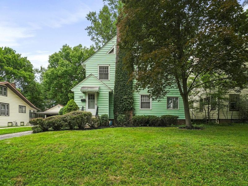126 Erie Road , Columbus, OH 43214 Photo 2