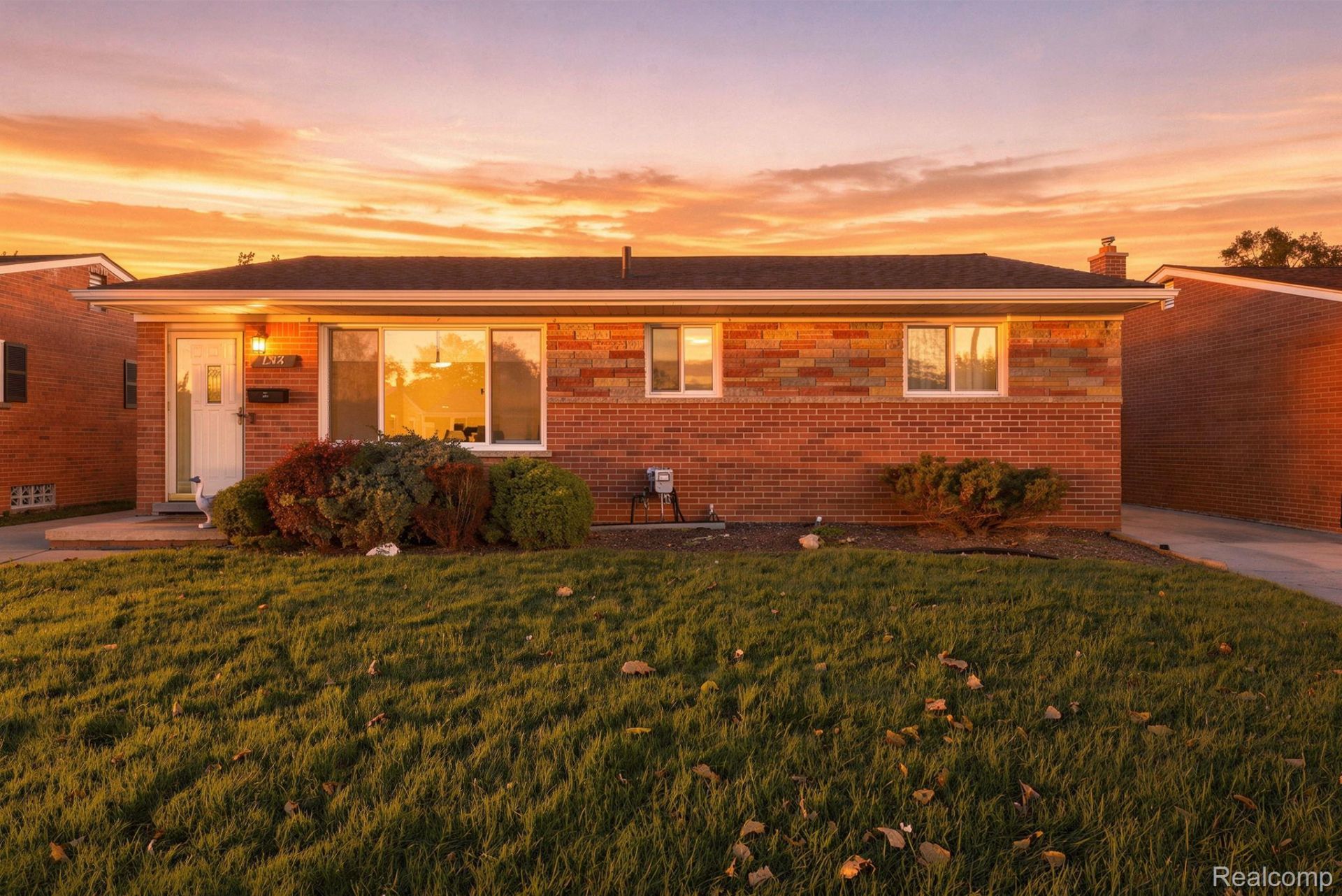 1734 Chaucer Avenue, Madison Heights, Mi 48071 Main Photo