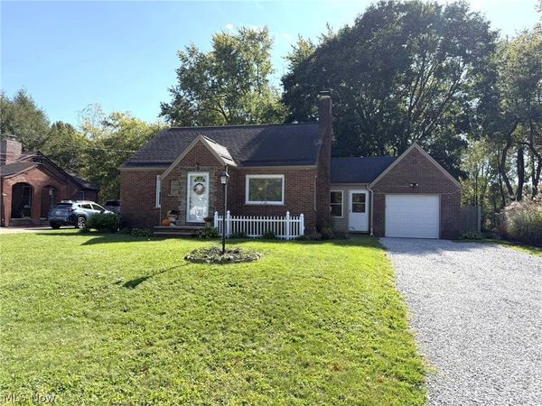 4626 17th Street NW, Canton, OH 44708