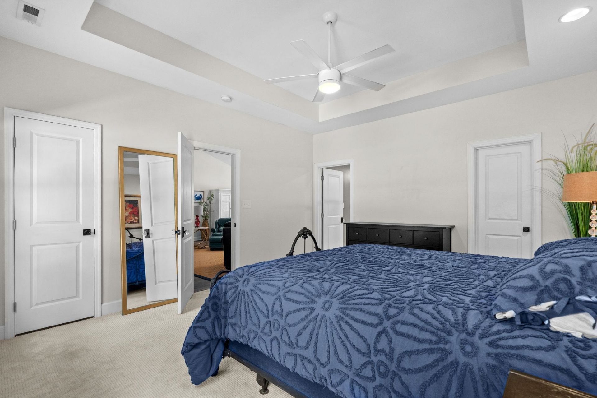 359 Country Club Dr.  Photo 29