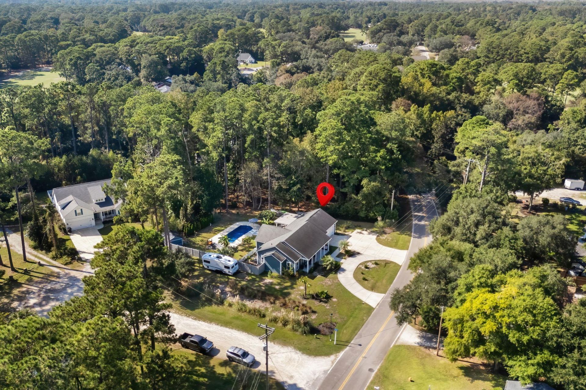 359 Country Club Dr.  Photo 57