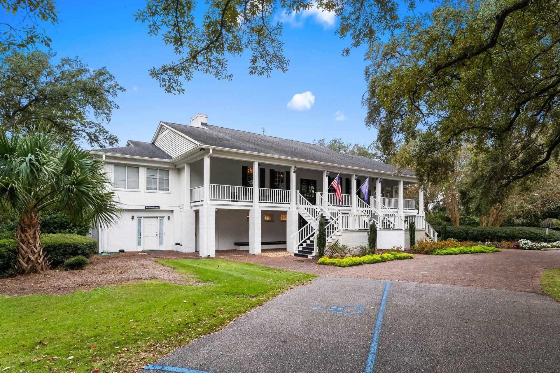 359 Country Club Dr.  Photo 61