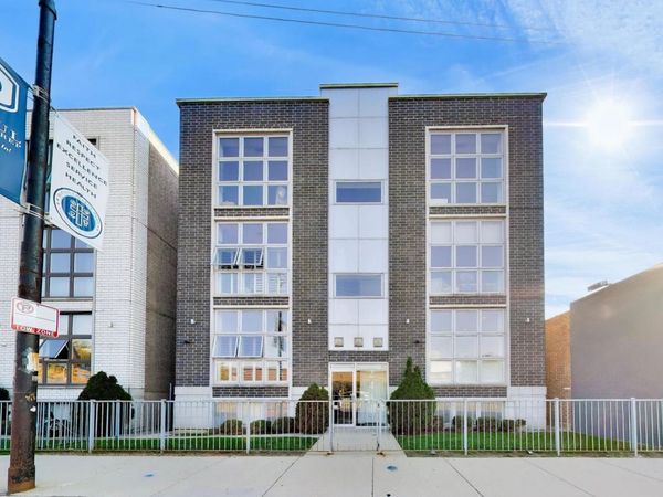 2441 W Belmont Avenue, Unit 3W, Chicago, IL 60618