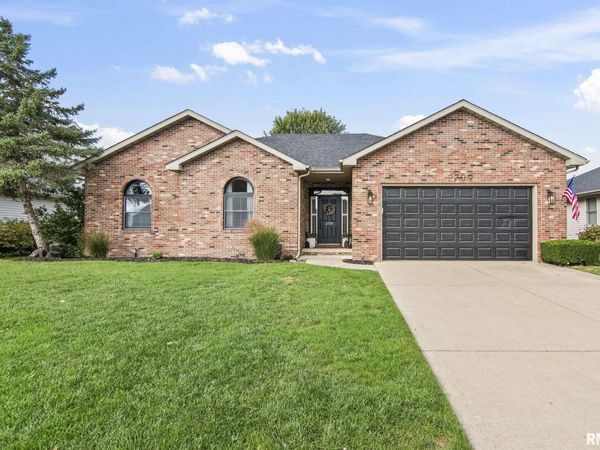 2709 Dryden Drive, Springfield, IL 62711