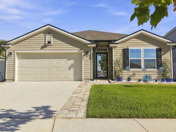 2232 WILLOW GLEN Lane, Green Cove Springs, FL 32043