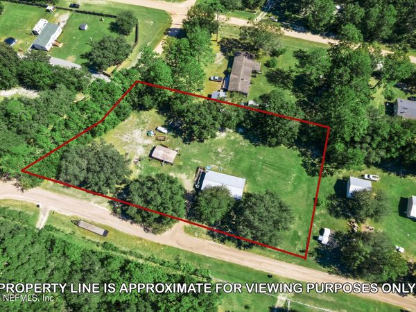2085 HERMITAGE Place, Middleburg, FL 32068