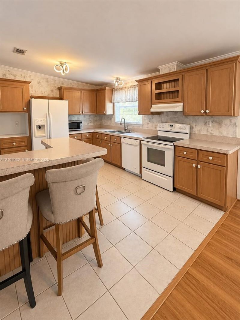 409 NE 10th Ave , Okeechobee, FL 34972 Photo
