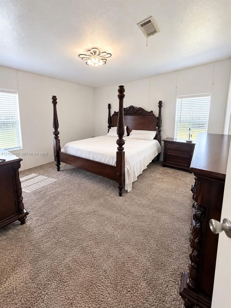 409 NE 10th Ave , Okeechobee, FL 34972 Photo
