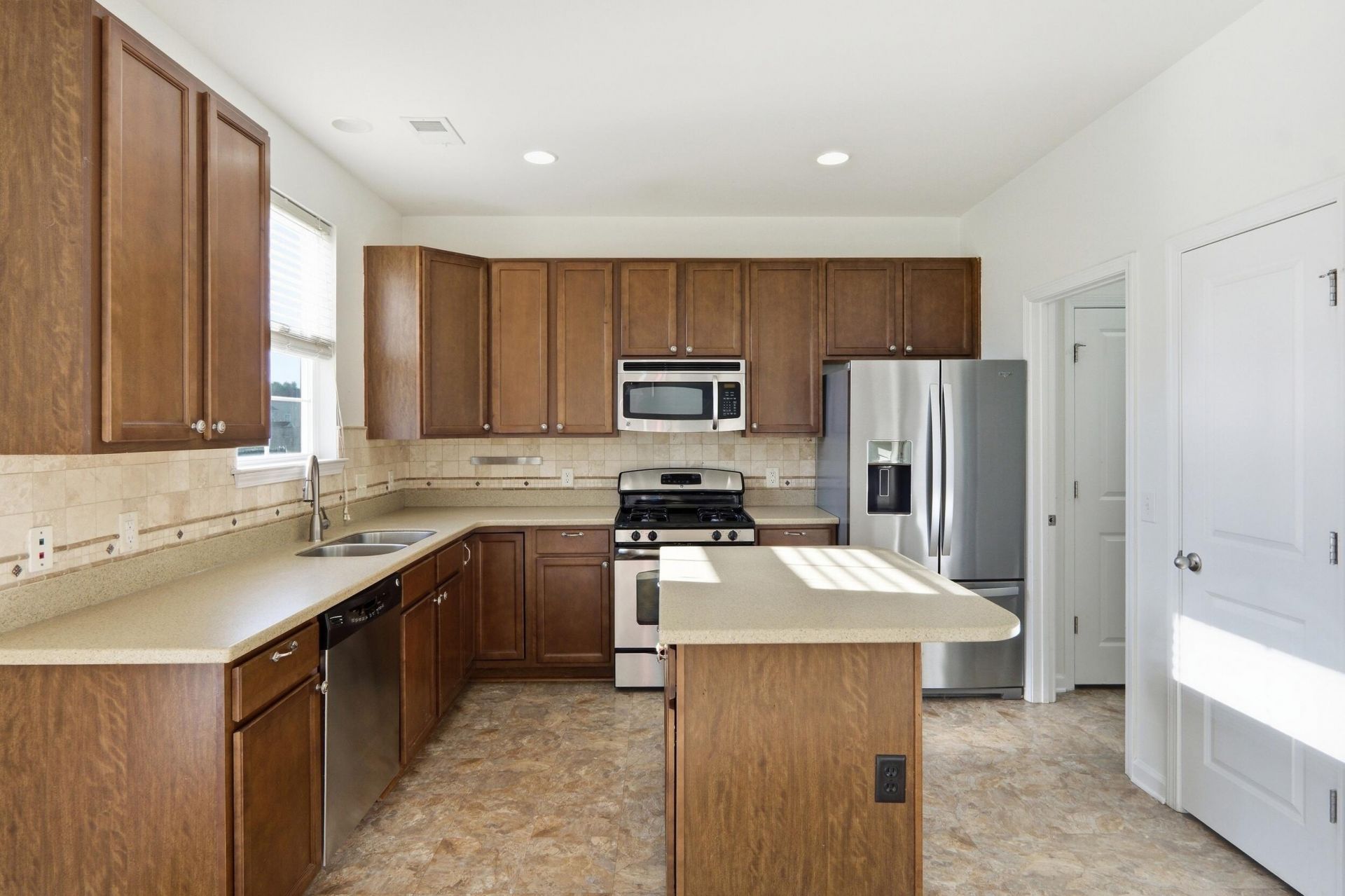 112 Marinella Drive Photo 12