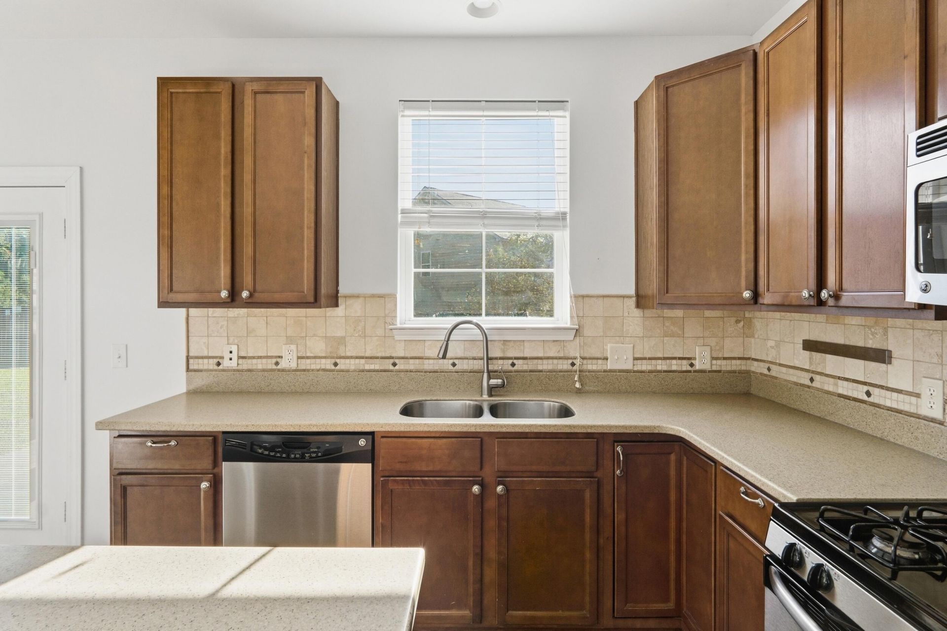 112 Marinella Drive Photo 13