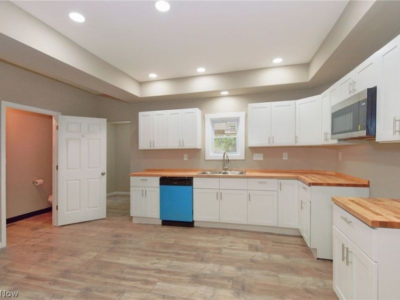 2146 W 95th Street, Cleveland, OH 44102 Photo 10
