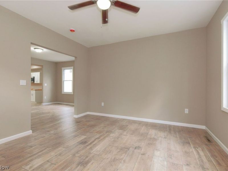 2146 W 95th Street, Cleveland, OH 44102 Photo 8