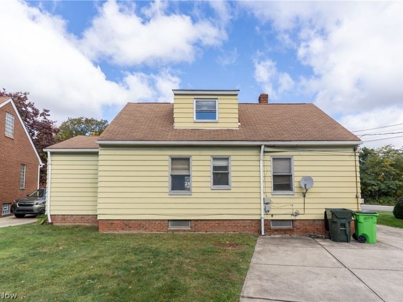 4342 Bluestone Road, South Euclid, OH 44121 Photo 4
