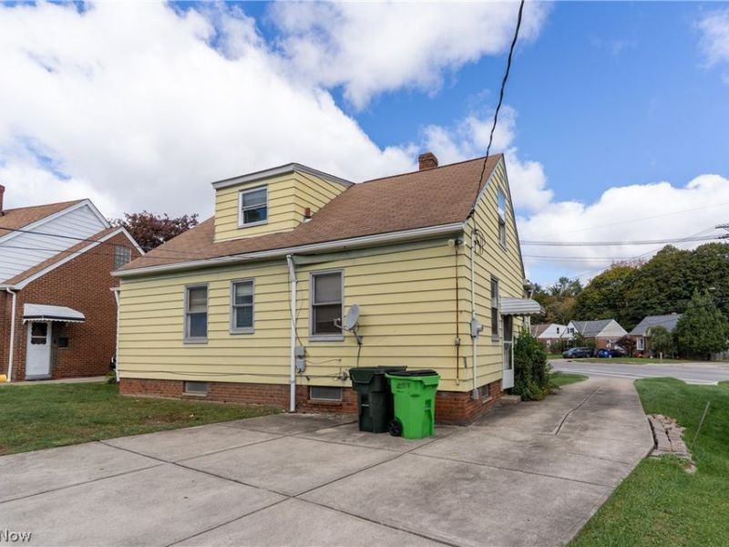 4342 Bluestone Road, South Euclid, OH 44121 Photo 6
