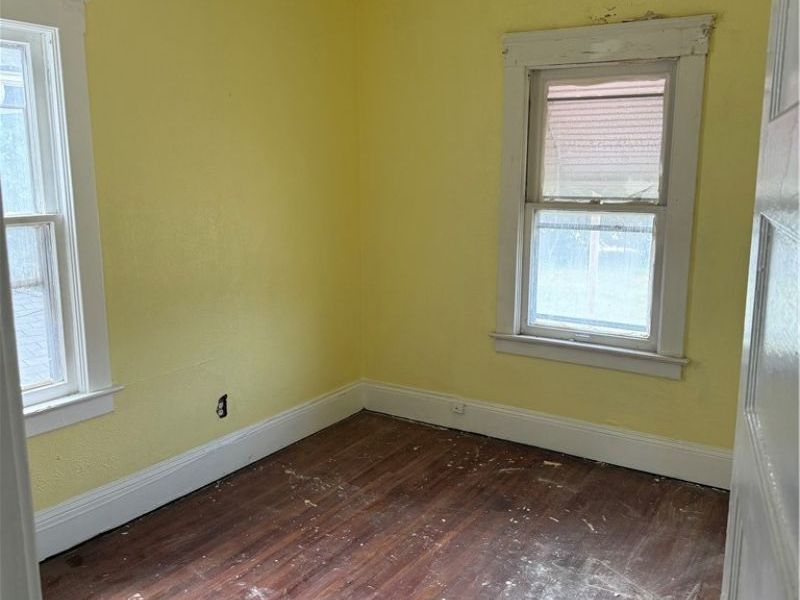 517 E 107th Street, Cleveland, OH 44108 Photo 14