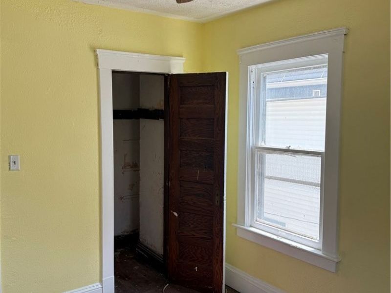 517 E 107th Street, Cleveland, OH 44108 Photo 15