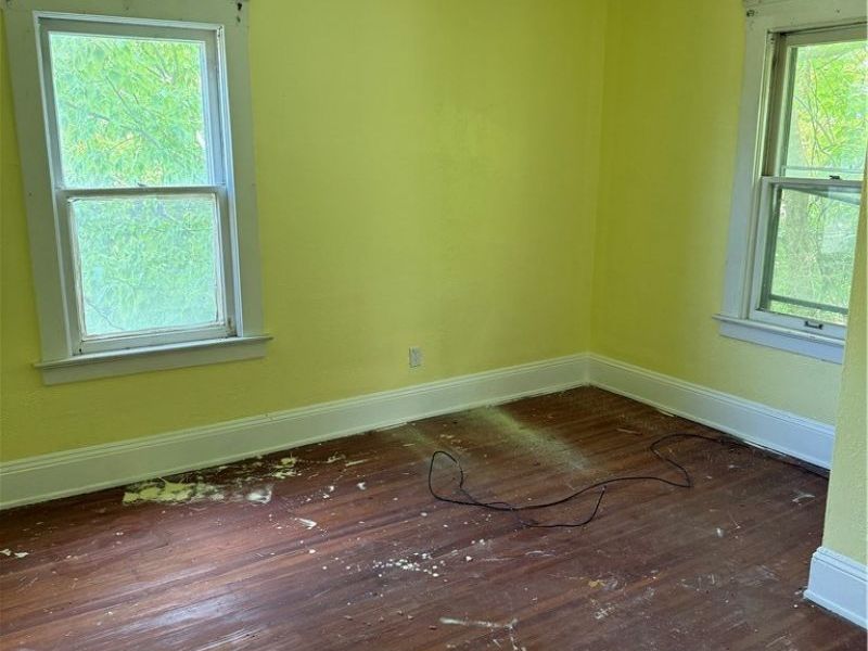 517 E 107th Street, Cleveland, OH 44108 Photo 18