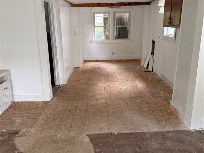 517 E 107th Street, Cleveland, OH 44108 Photo 7
