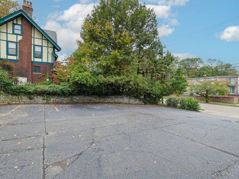 2270 Madison Road, Unit 3D, Cincinnati, OH 45208 Photo 19