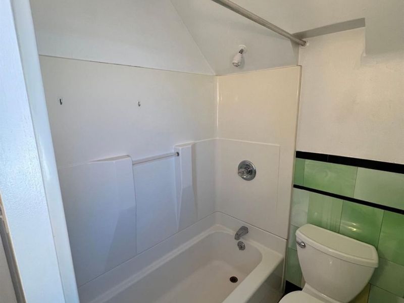 572 Rosemont Avenue, Cincinnati, OH 45205 Photo 5