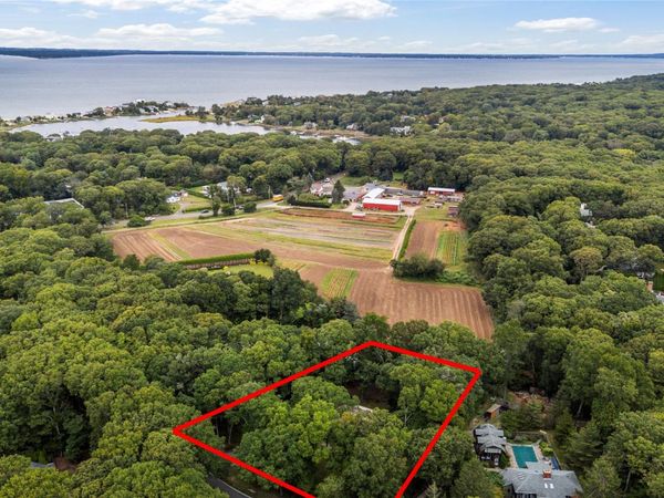 600 Water Mill Towd Road , Southampton, NY 11968